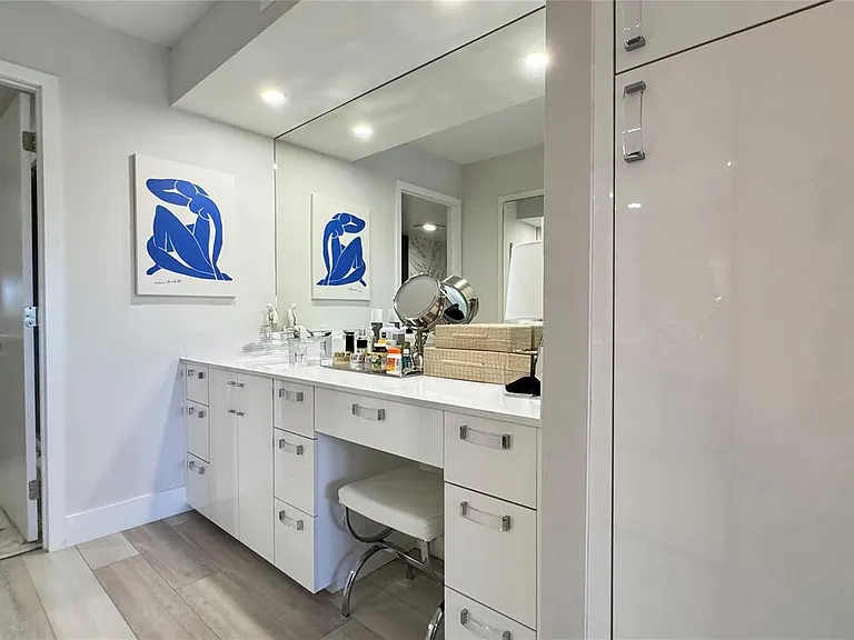 5100 N Ocean Blvd #313 — Photo 8