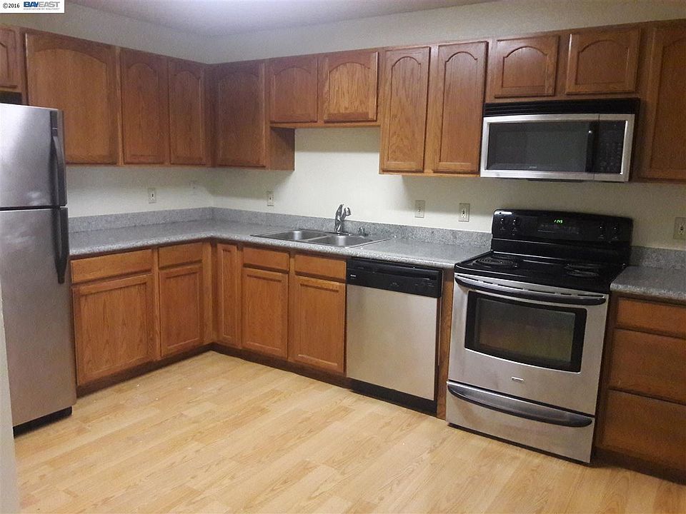 1st image of 16006 E 14th St APT 108