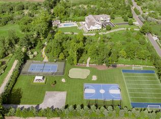 5 Sarosca Farm Ln, Purchase, NY