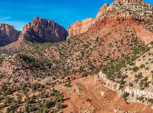 1542 Water Canyon Rd, Hildale, UT 84784