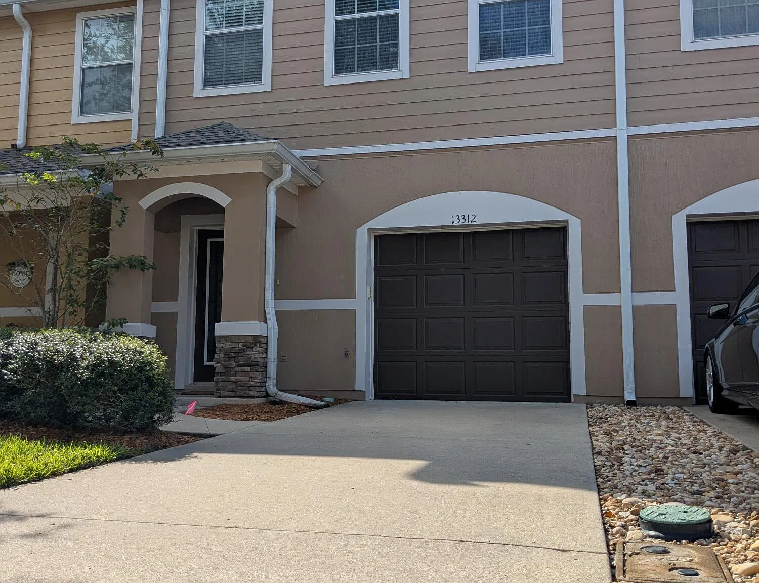 2 bed, 2.5 bath, 1480 sqft, $1,850 — Photo 2