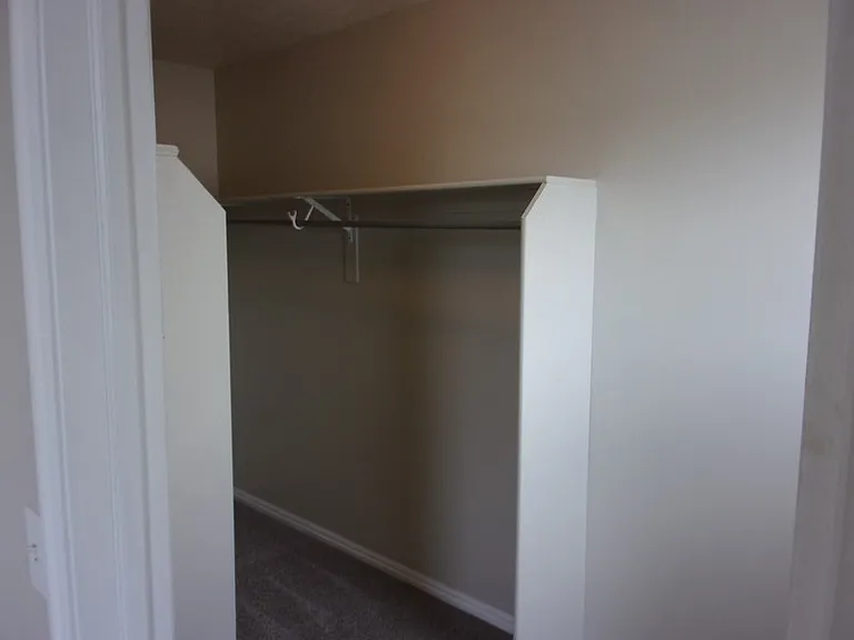 1863 Twilight Ln — Photo 23