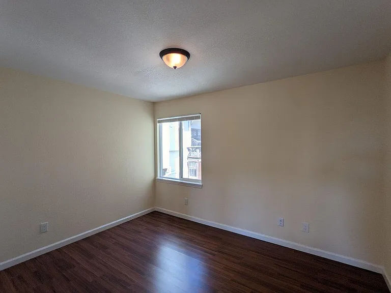 2414 Dana Street — Photo 16