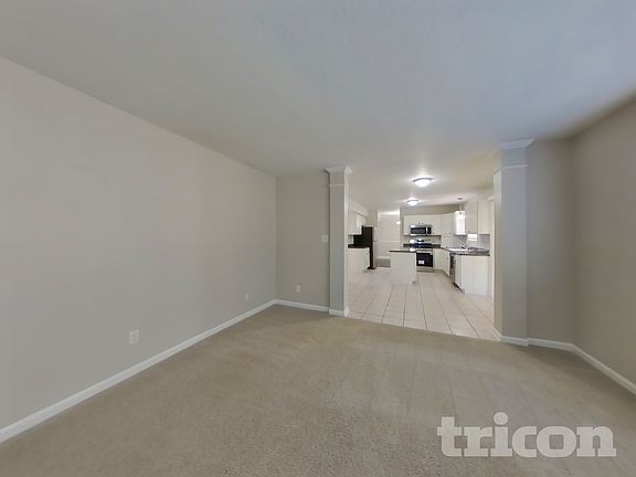 4th image of 4950 Aquaduct Dr