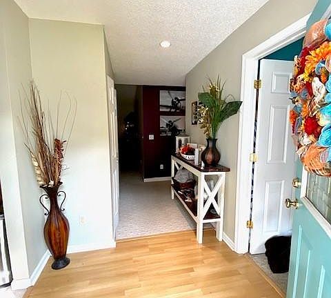 3rd image of 2425 White Horse Dr