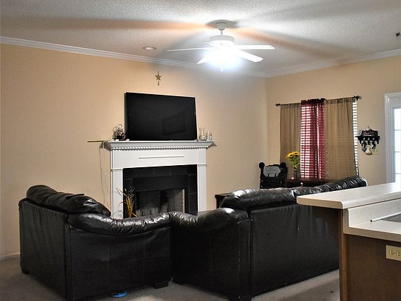 4th image of 113 Danville Dr