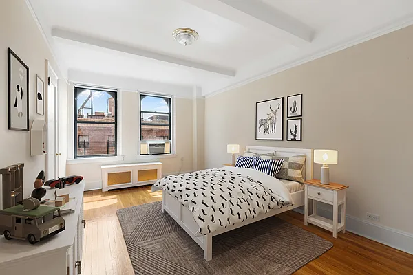 Rented by Douglas Elliman | media 17