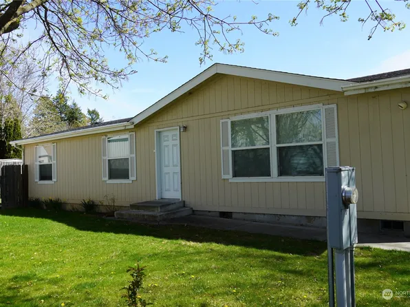 425 Morrow Street, Waitsburg, WA 99361