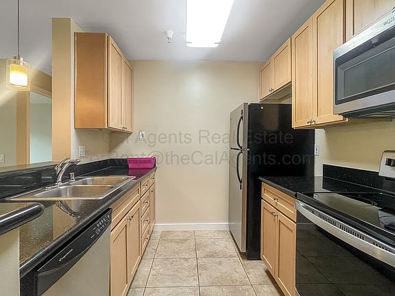 3rd image of 6400 Christie Ave APT 4218