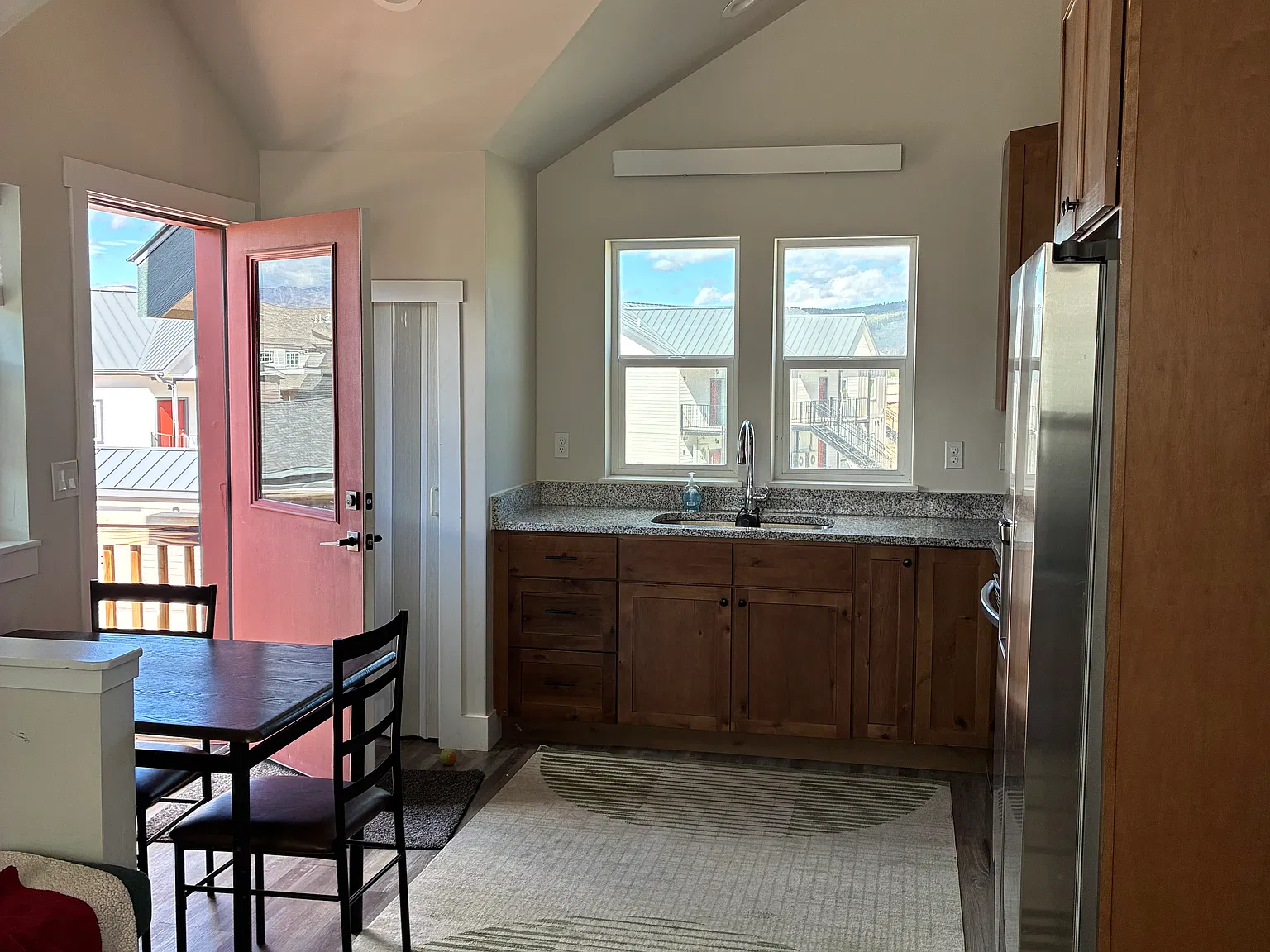 1 bed, 500 sqft, $1,650 — Photo 4