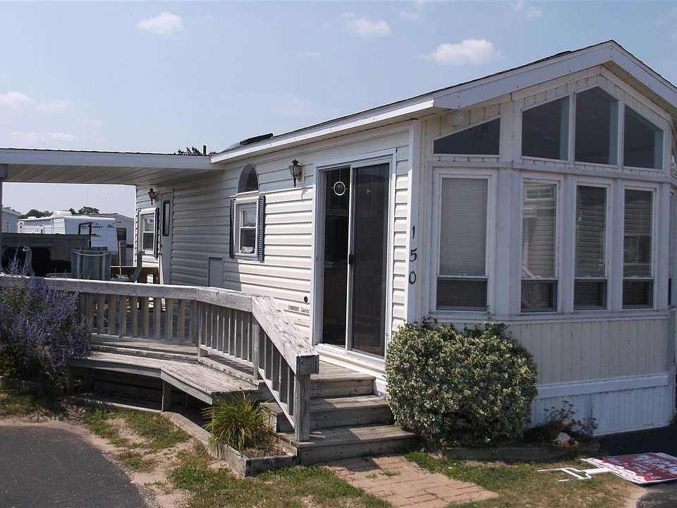 1st image of 150 Lake Trout Dr