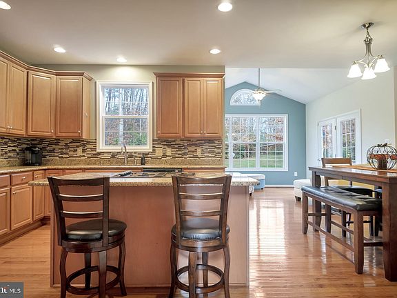 2nd image of 7905 Eland Dr