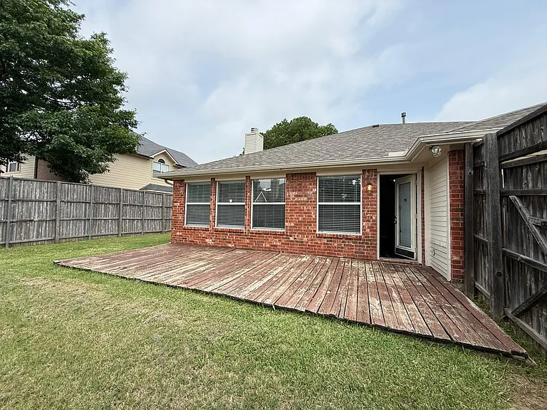 10801 Copperwood Dr — Photo 18