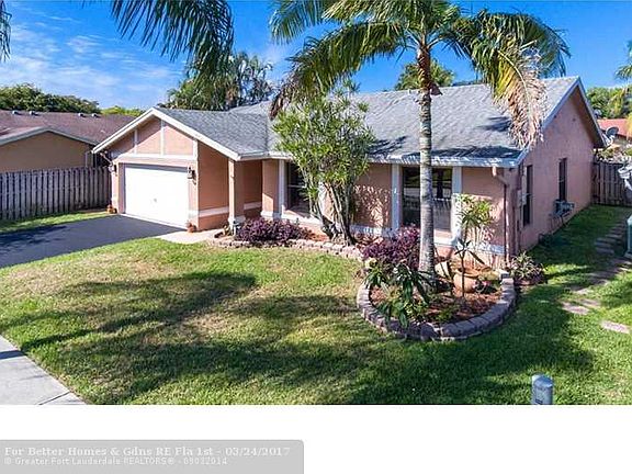 3rd image of 4351 NW 103rd Ave