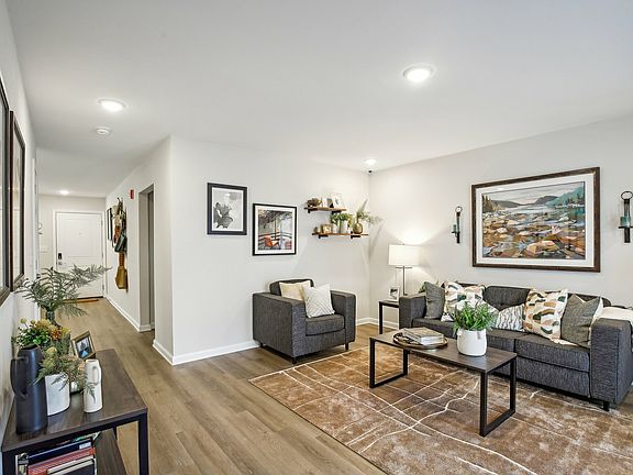 Create a warm and inviting living space with modern decor and spacious design at The Preserve Murfreesboro.