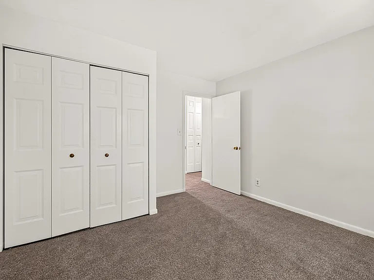 225 Harvest Dr — Photo 33