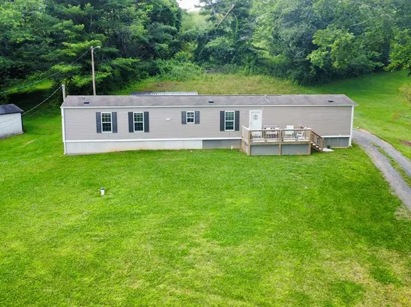 347 Winding Rd, Fries, VA 24330