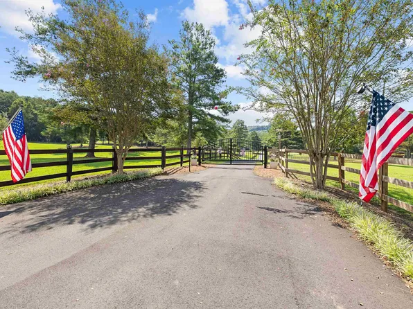 8401 Clayton Rd, Springville, AL 35146