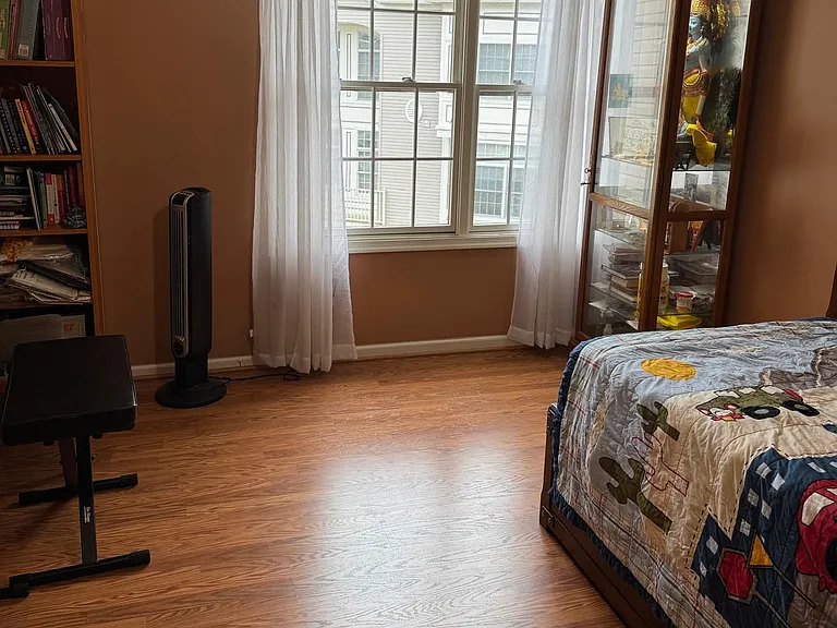 109 Turlington Ct — Photo 14