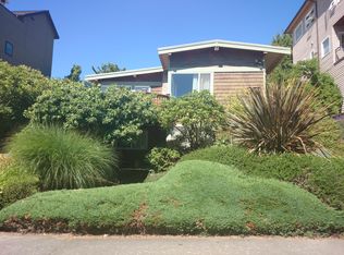 2415 24th Ave W, Seattle, WA 98199