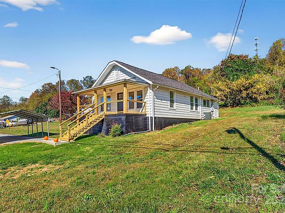 2nd image of 360 Old Catawba River Rd