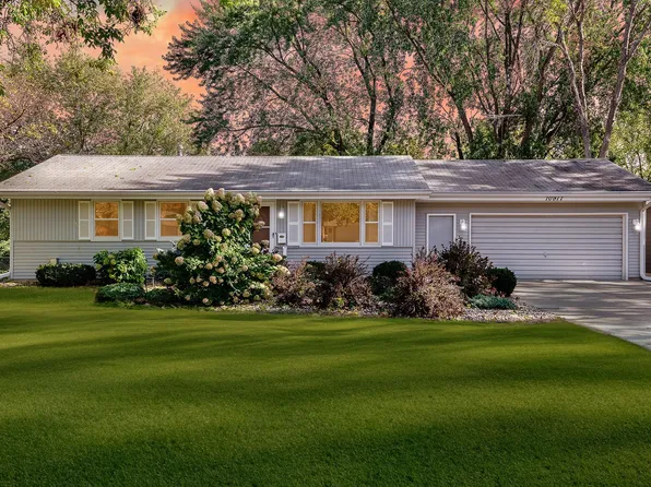 10917 Zenith Ave S, Bloomington, MN 55431