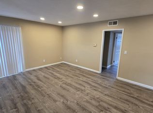 8740 Hurlbut St, San Diego, CA 92123