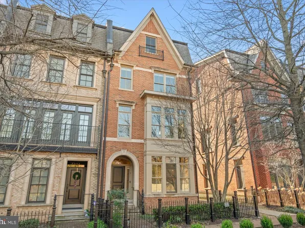 5226 Strathmore Ave, North Bethesda, MD 20852