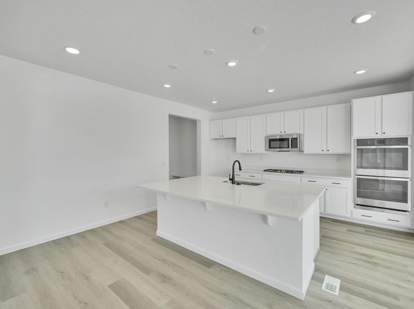 1991 E Burger St #1241, Tooele, UT 84074