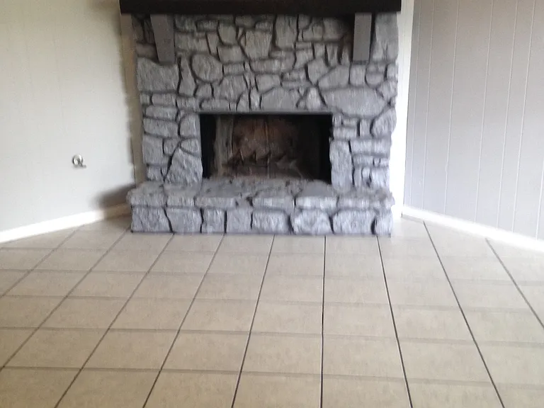 6806 Jackson St — Photo 2