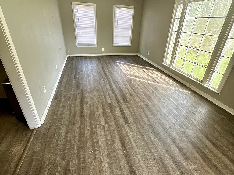 3531 Canal Ave — Photo 2