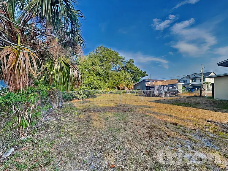 4118 W La Salle St — Photo 15