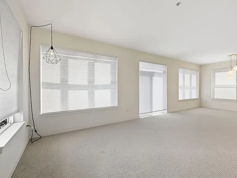 303 23rd Ave S #602 — Photo 31