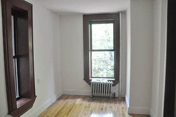 1st image of 177 E 101st St APT 3E