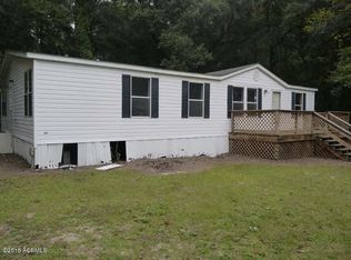 949 Sams Point Rd, Beaufort, SC 29907