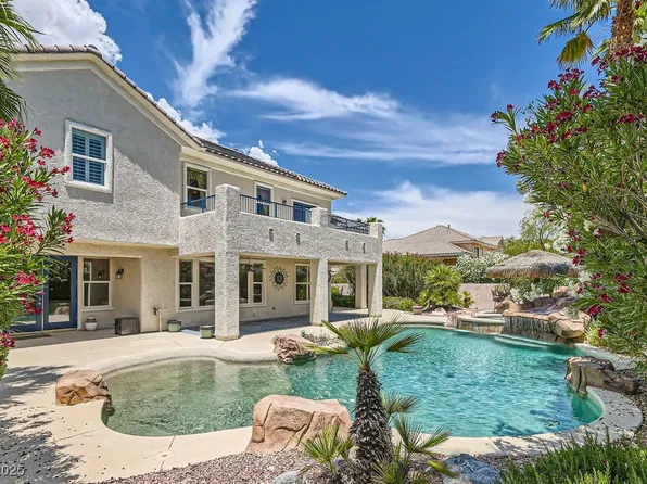 3042 Hammerwood Dr, Las Vegas, NV 89135