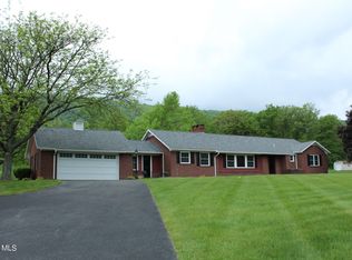 329 Raystown Rd, Everett, PA 15537