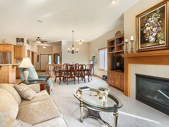 5th image of 14971 Summit Cir NW