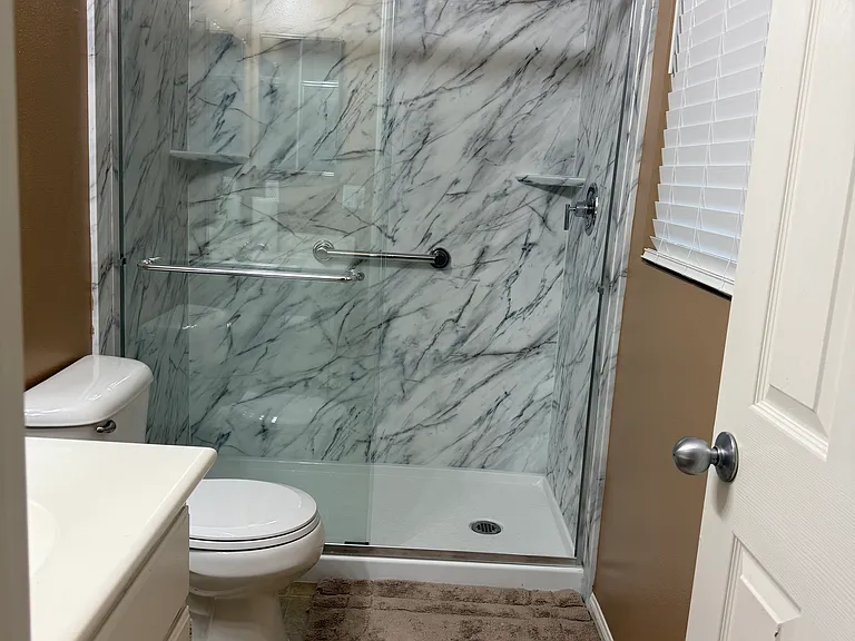 Peregrine Ln — Photo 4