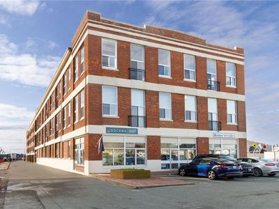 1 Commercial Wharf APT 63B, Newport, RI, 02840