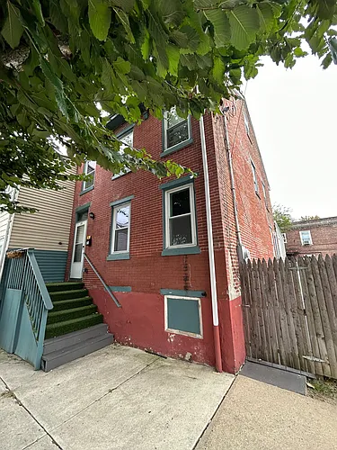21 Bellevue Ave Photo 1