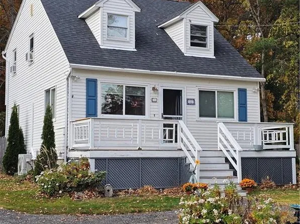69 W Shore Dr, Exeter, RI 02822