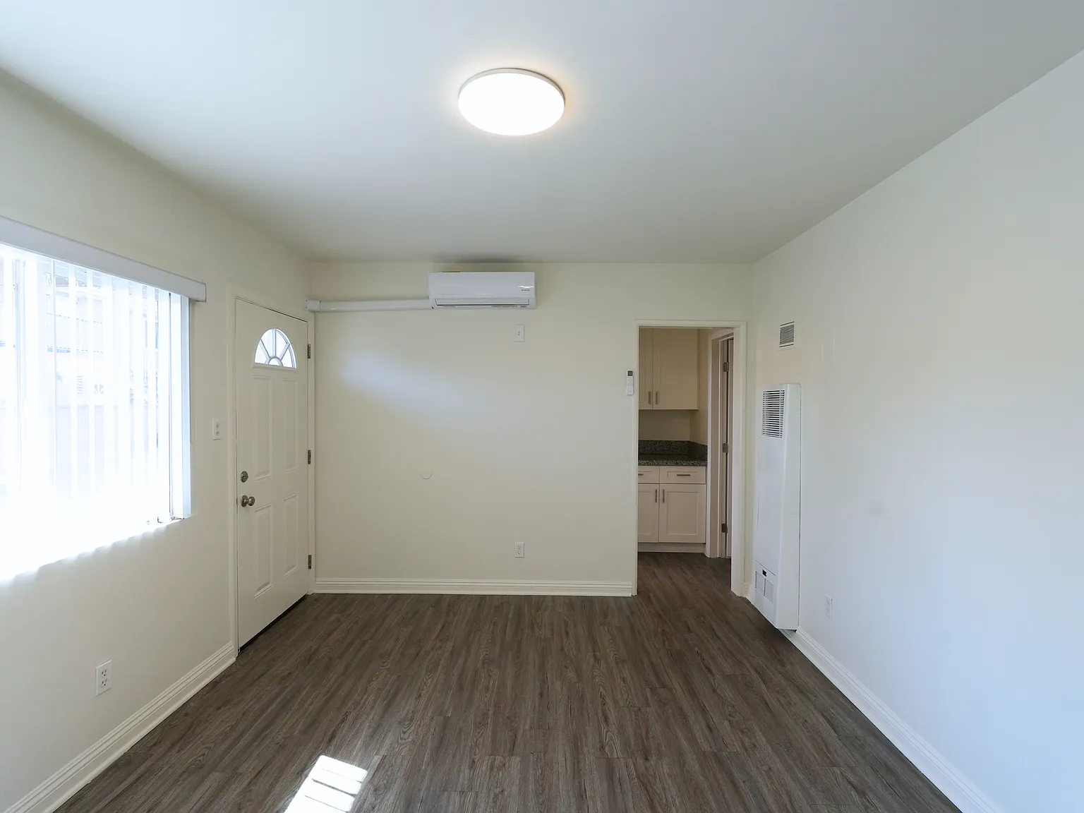 1 bed, $1,995 — Photo 2