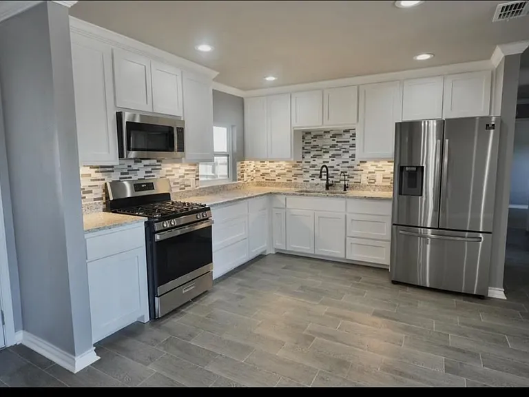 3110 Mariana Ave — Photo 1