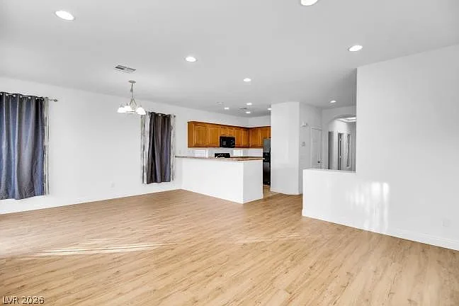 1020 Barberton Ct — Photo 11