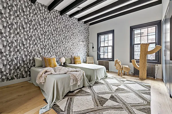 Sold by Compass | media 14