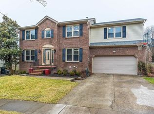 4833 Coral Creek Cir, Lexington, KY 40515
