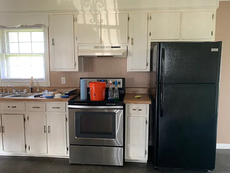 450 Lees Country Club Rd — Photo 8