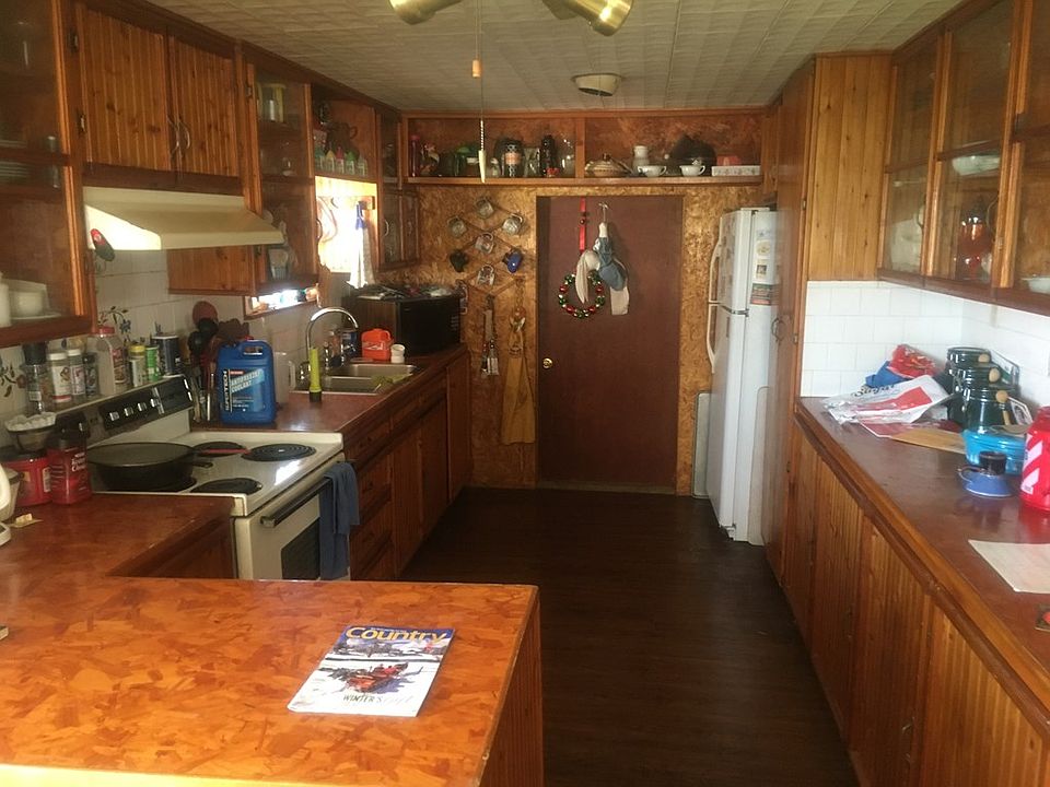 1st image of 1822 S Concho Dr
