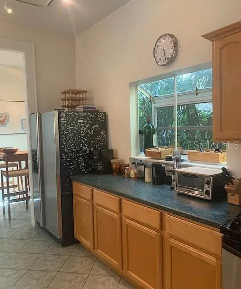 2916 W Bay Court Ave — Photo 6